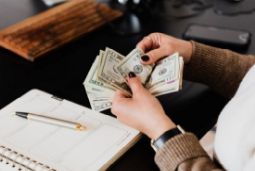 Какие качества вашей личности и действия помогут вам заработать больше?