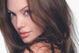 Гороскоп Анджелины Джоли. От бунтарки до посла доброй воли.